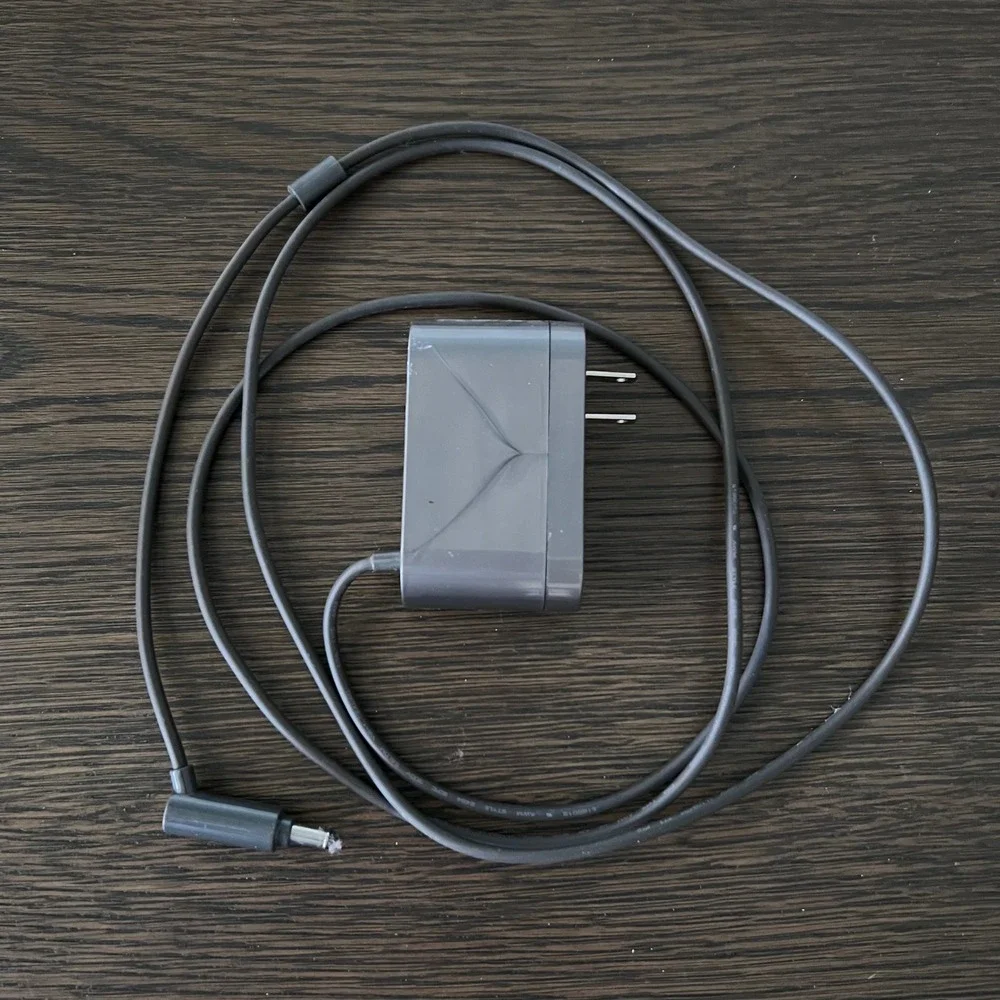 Dyson Class 2‎ Battery Charger Model 6450607 Power Adapter Cord Tested & Works X